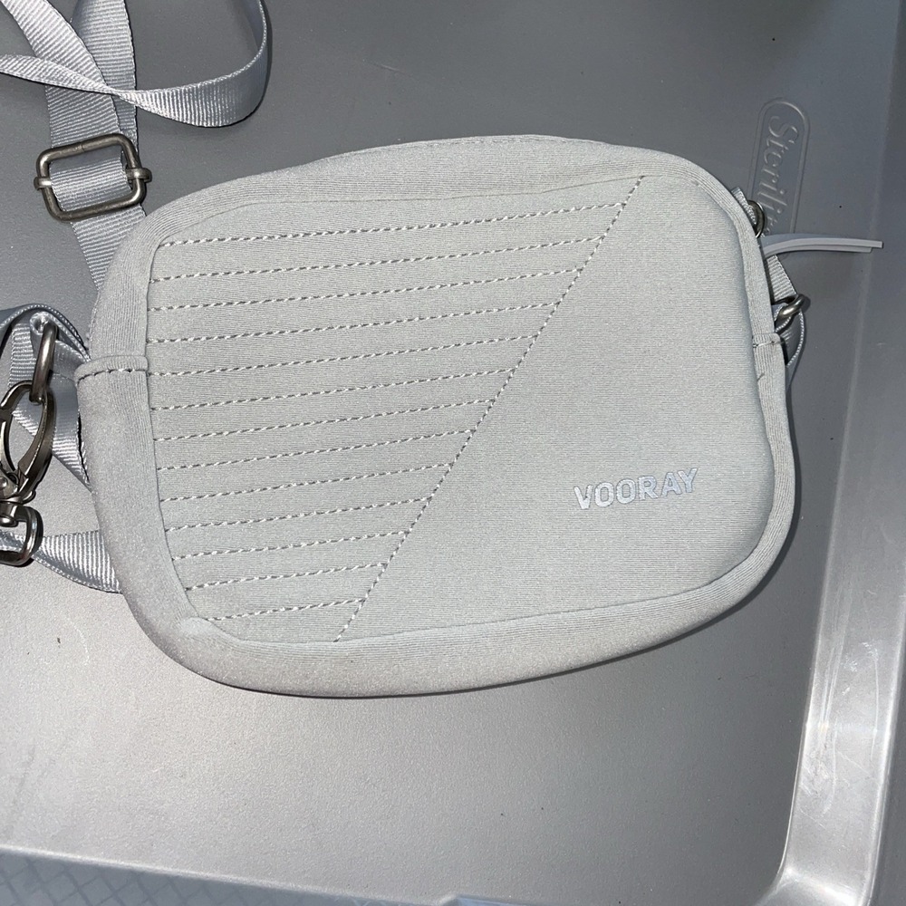 Vooray Crossbody Sidekick Moto Light Neoprene Gray Phone Bag Weather Resistant